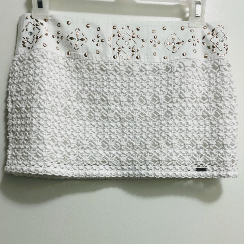 Hollister White Crochet Mini Skirt Size 00 Junior - Picture 8 of 15